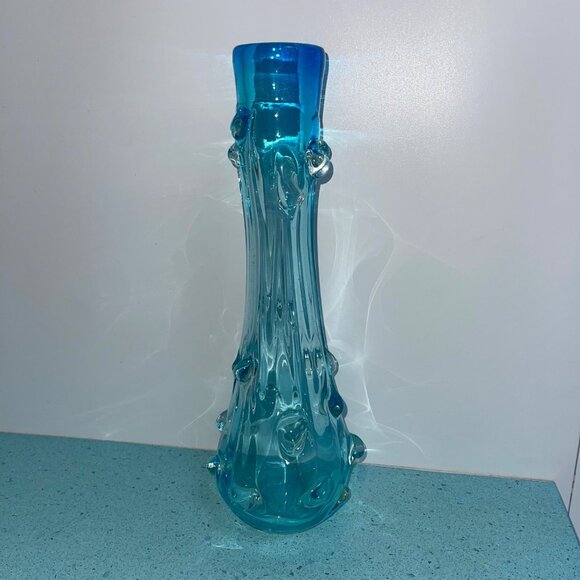 L E Smith Vintage MCM Hobnail Stretch Peacock Blue Art Glass Vase Decor - Picture 2 of 8